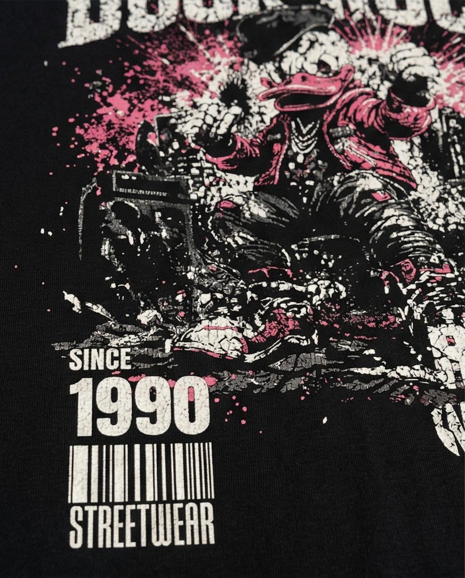 تيشيرت كبير الحجم "داك روك بانك آرت" باللون الأسود الداكن R215748