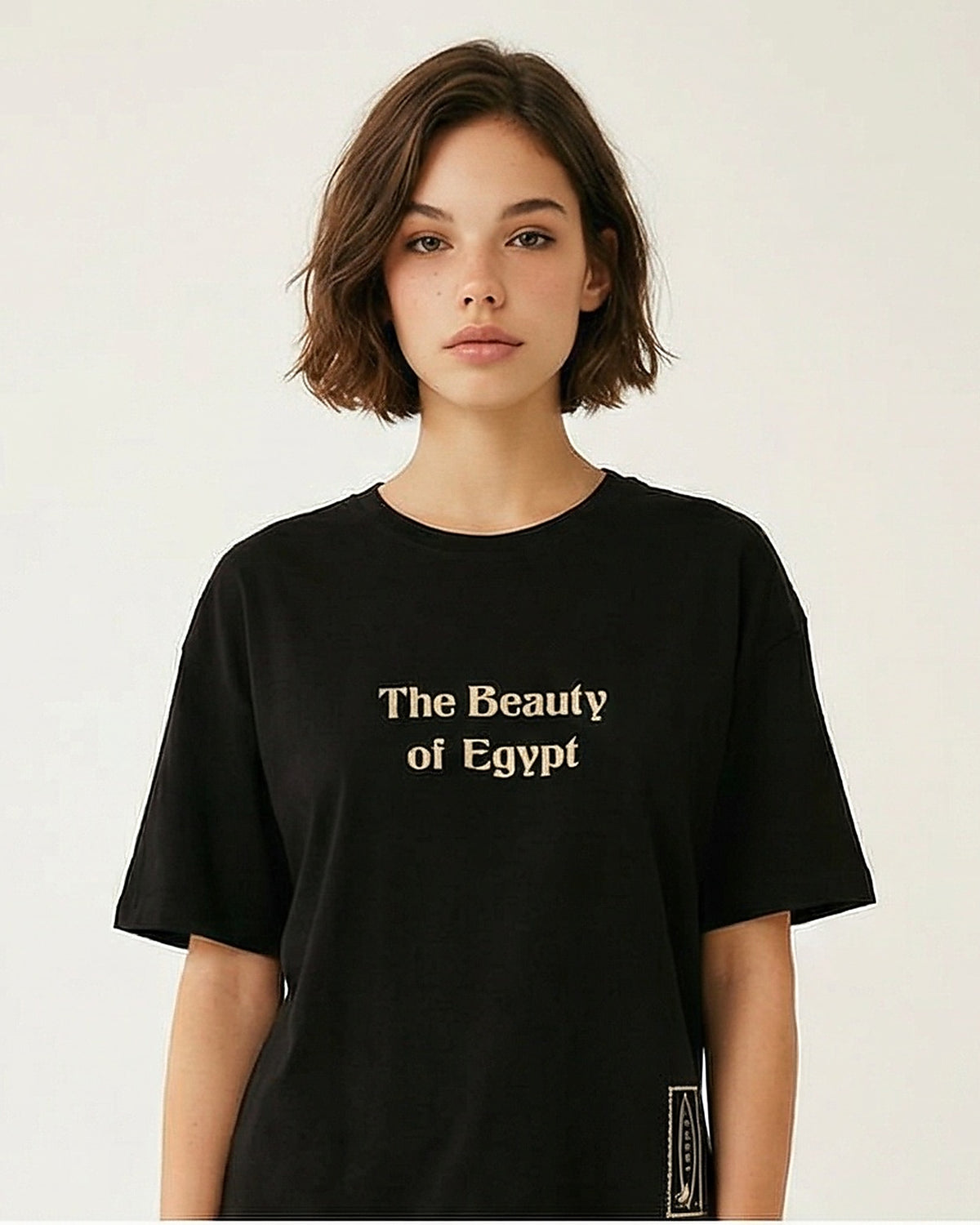 "the Beauty of Egypt" Elbow Sleeve Tee - Black