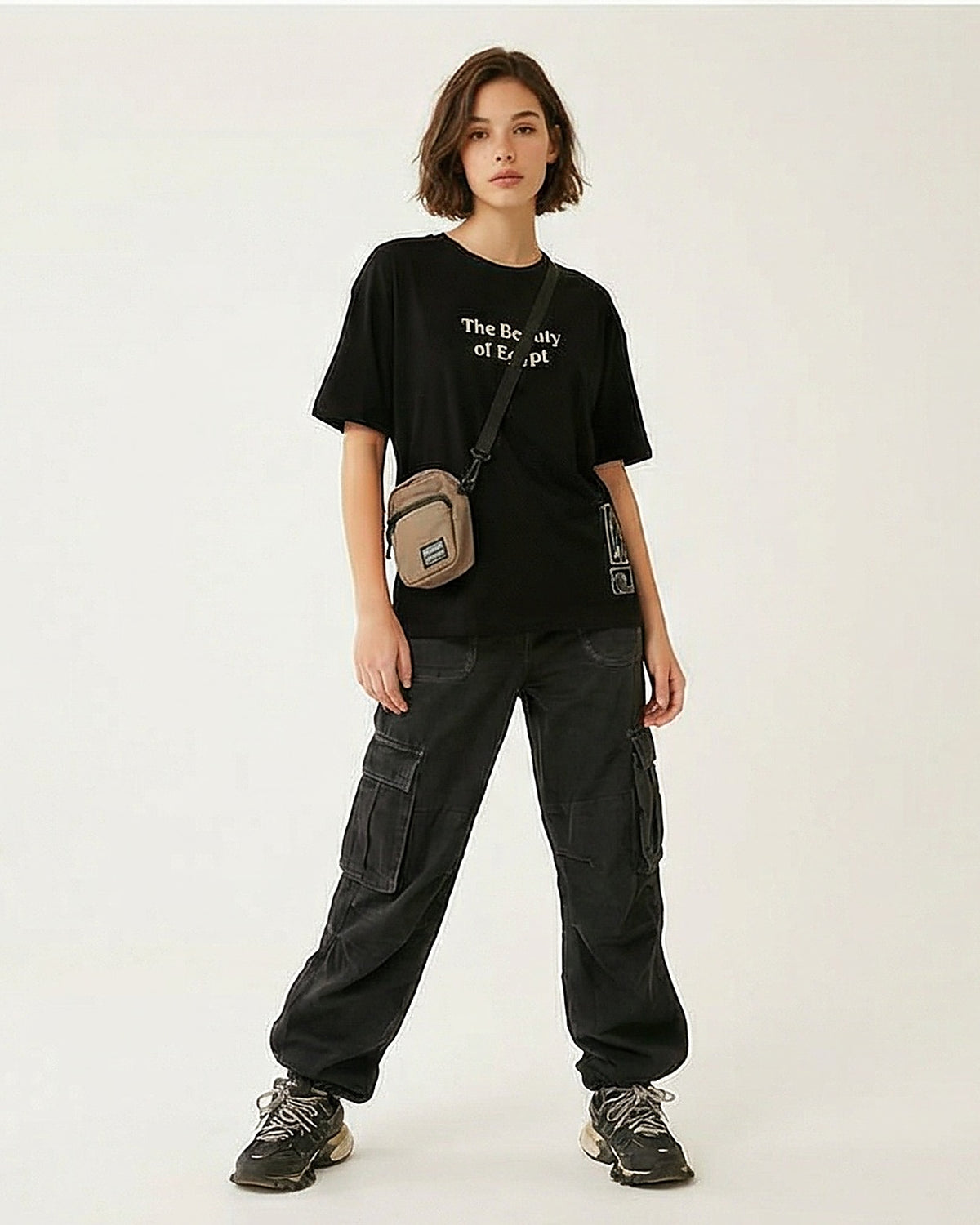 R215759 - "The Beauty of Egypt" Elbow Sleeve Tee - Black