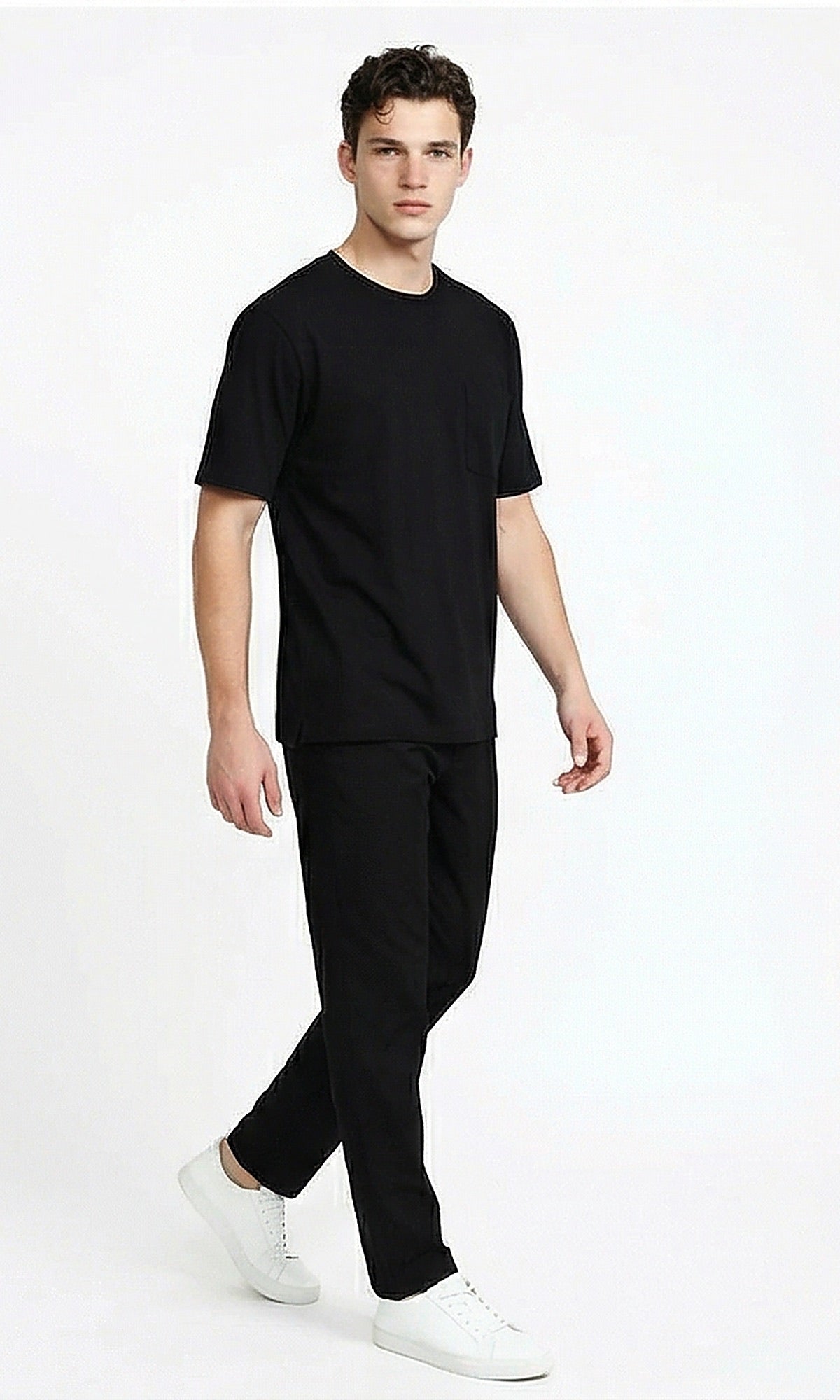 Men's Minimalist Black Pocket Crew Neck Tee - R215867