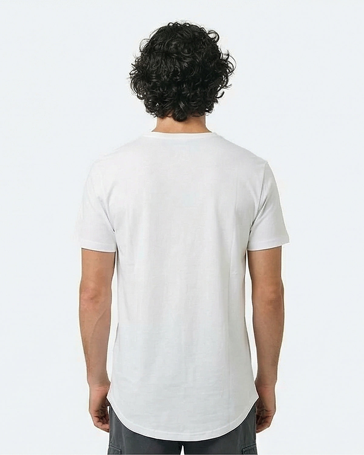 تيشيرت بقصة منحنية وحافة منحنية من Optic White Signature - R216125