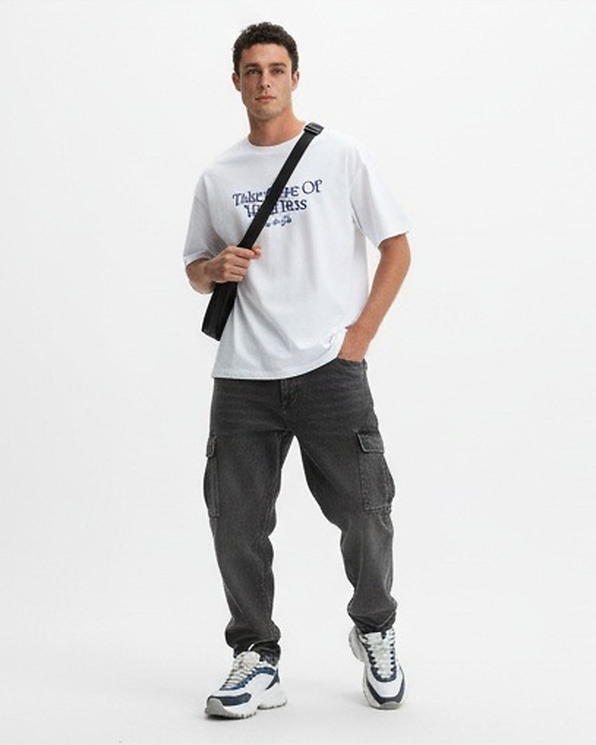 White 'Take Care Of Your Pets' Graphic Oversized Tee - R216163