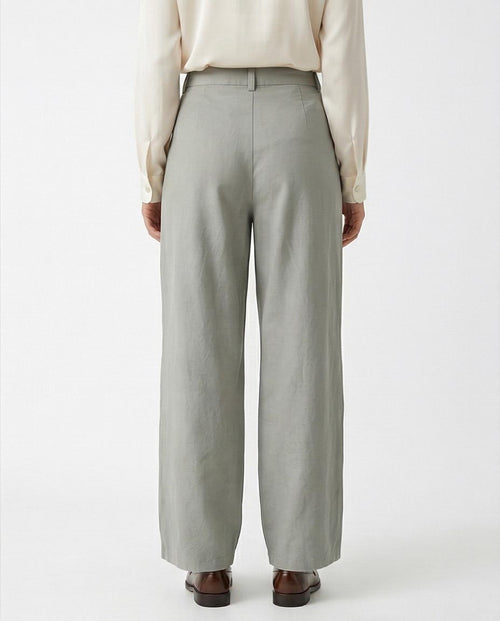 Ravin Wide-Leg Pleated Tailored Trousers in Sage Mist - R216643