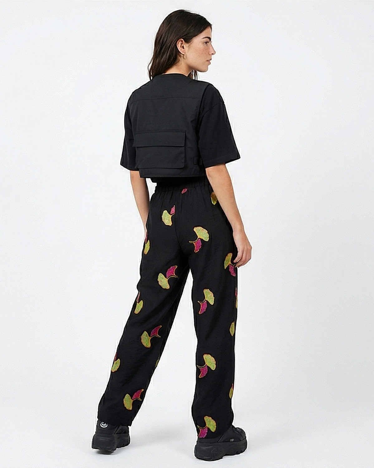 Ravin Embroidered Ginkgo Linen Pleated Trousers – Black - R216946