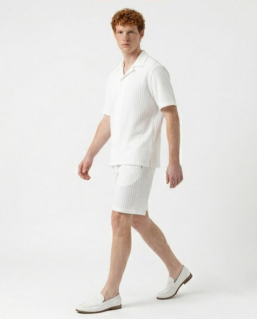 Ravin Men’s Textured Relaxed Popcorn Shorts - White - R217140