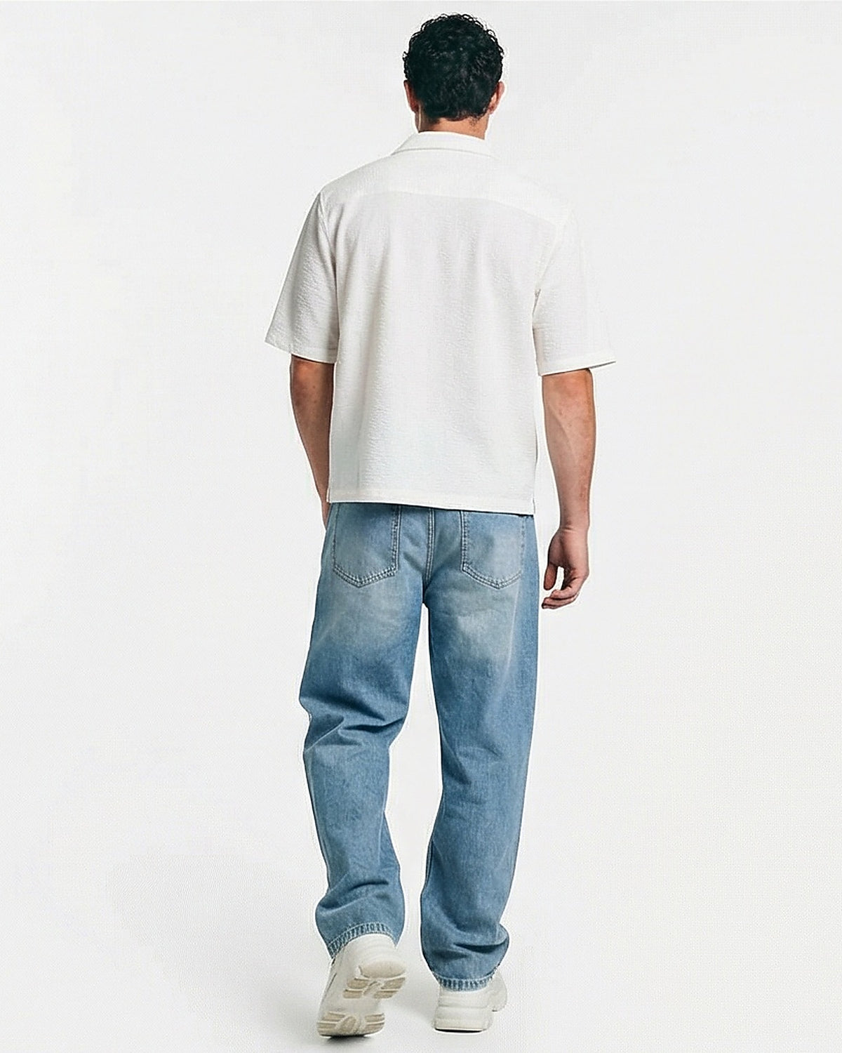 Off-White Textured Camp Collar Short Sleeve Shirt - R217166