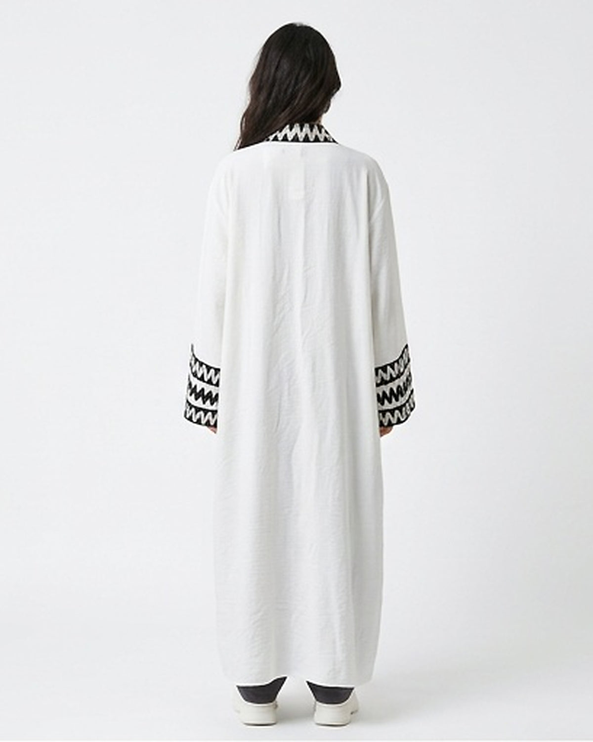 White Longline Open-Front Cardigan with Black Zigzag Embroidery - R217388