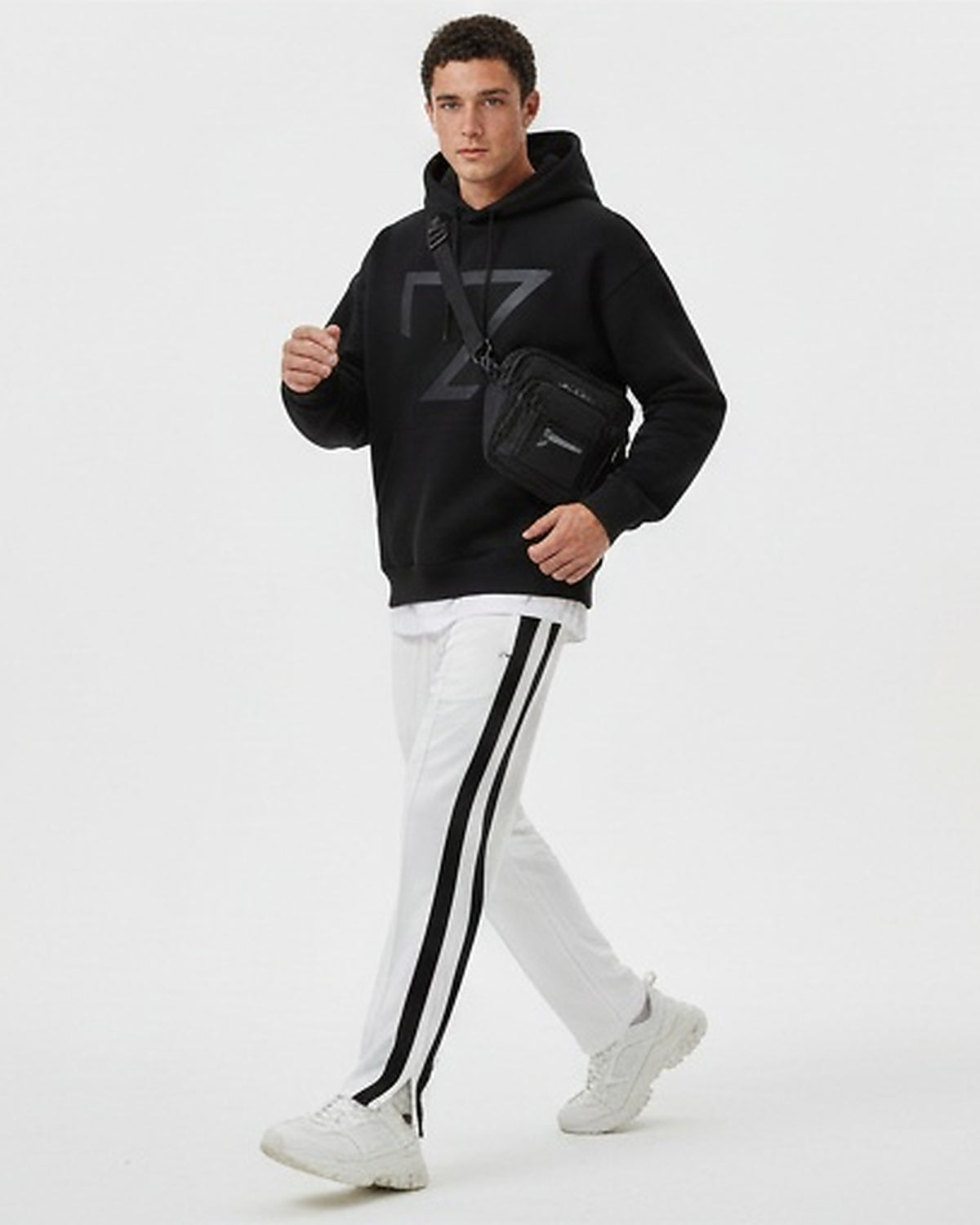 R217766-S26M098-BLACK (MTC)