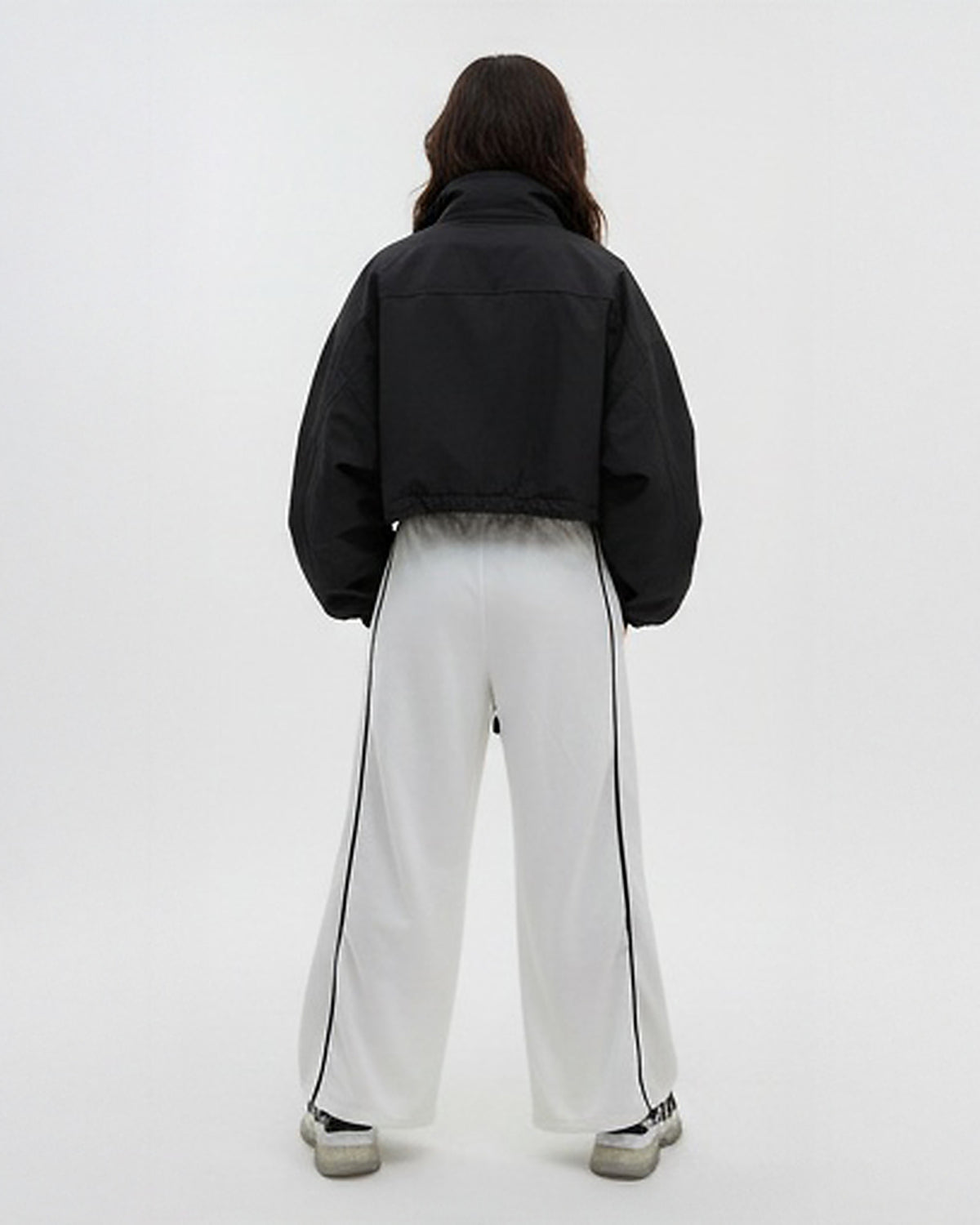 R217773-S26W452-WHITE (WTC)