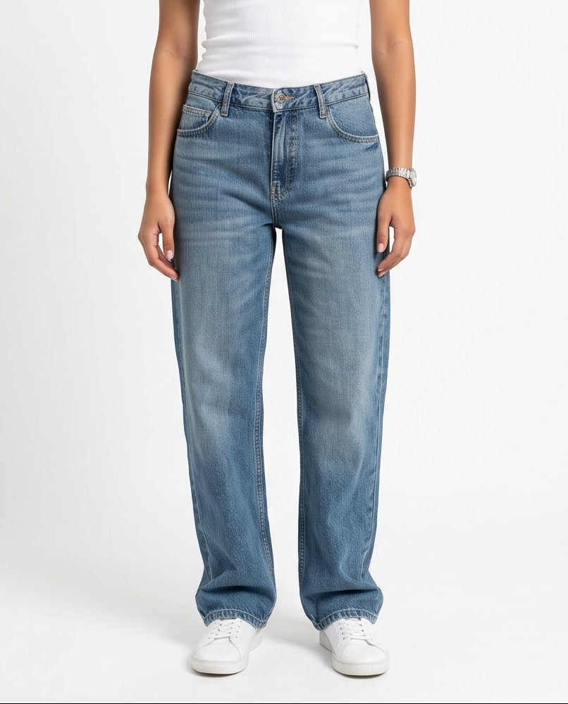 J.Blue Relaxed Straight Leg Faded Jeans - R220132