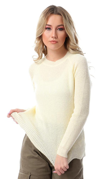 55781 Wavy Hem Off White Basic Pullover - Ravin 