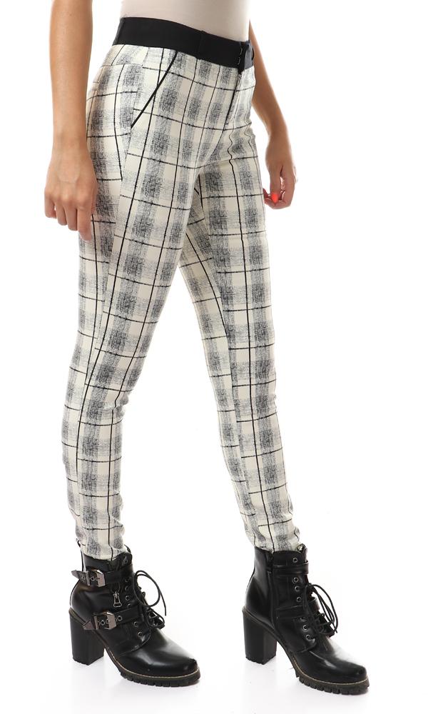 93130 Tartan Fashionable Legging - Off White & Black - Ravin 