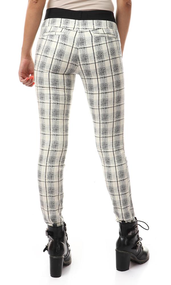 93130 Tartan Fashionable Legging - Off White & Black - Ravin 