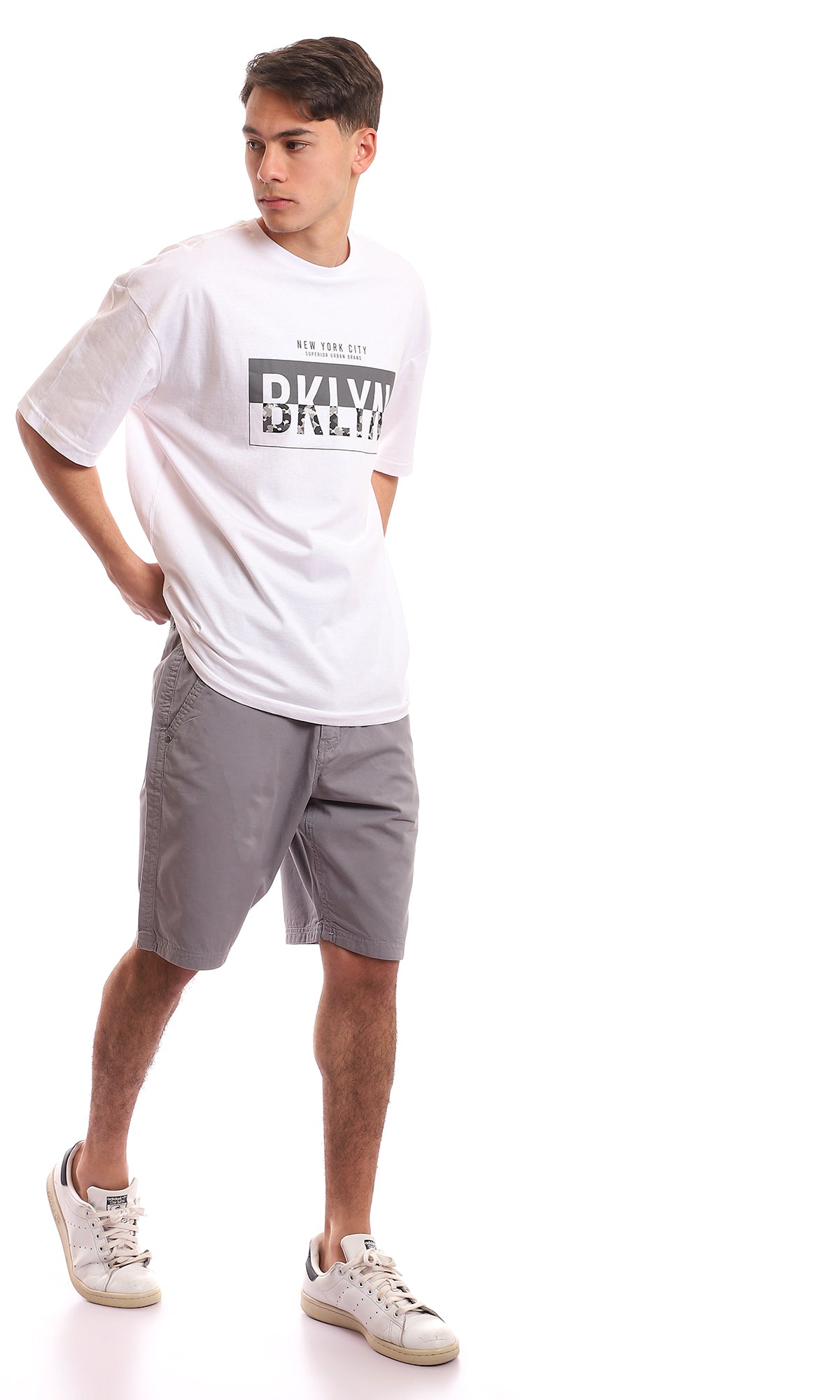 95049 Side Pockets Medium Grey Solid Shorts