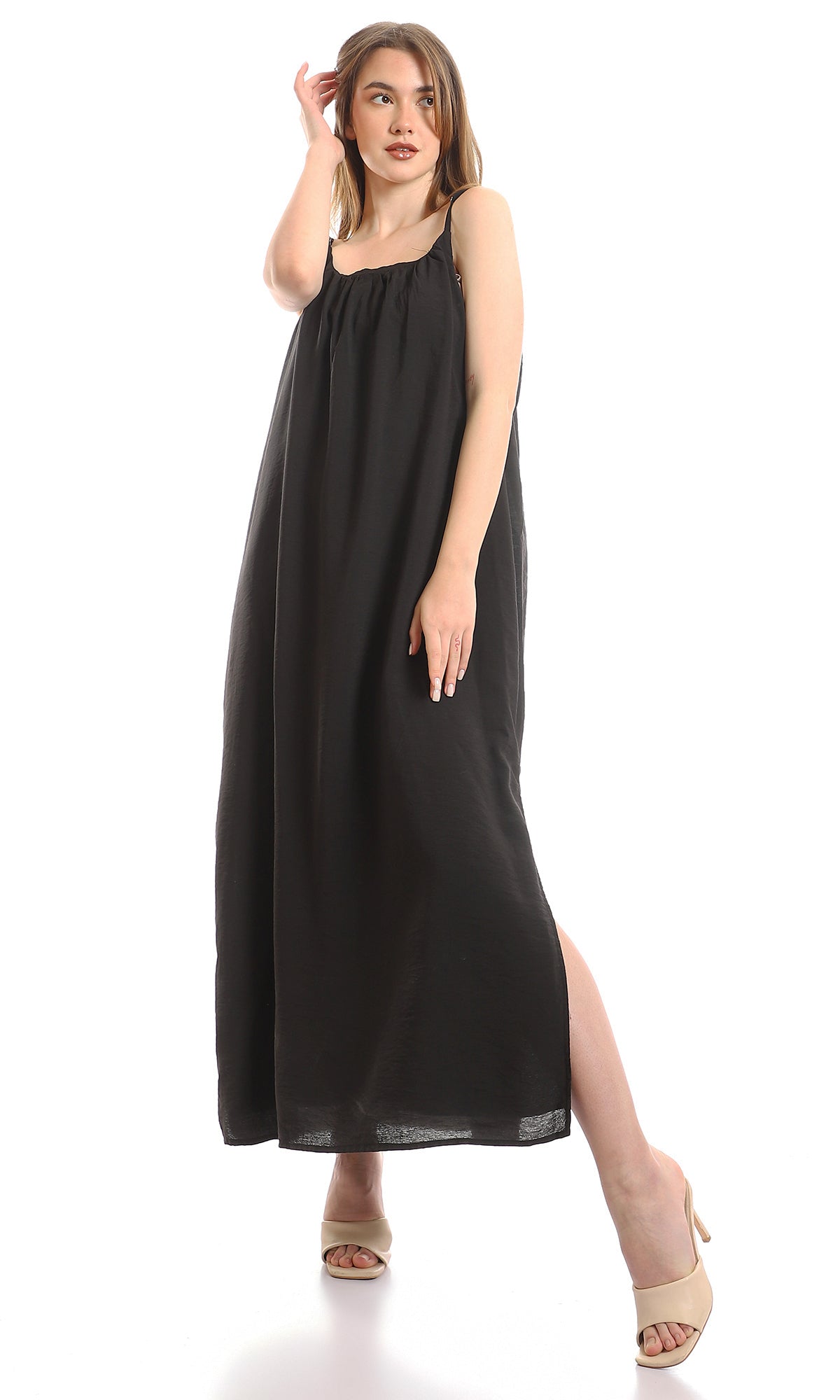 97078 Loose Fit Plain Dress With Side Slits - Black