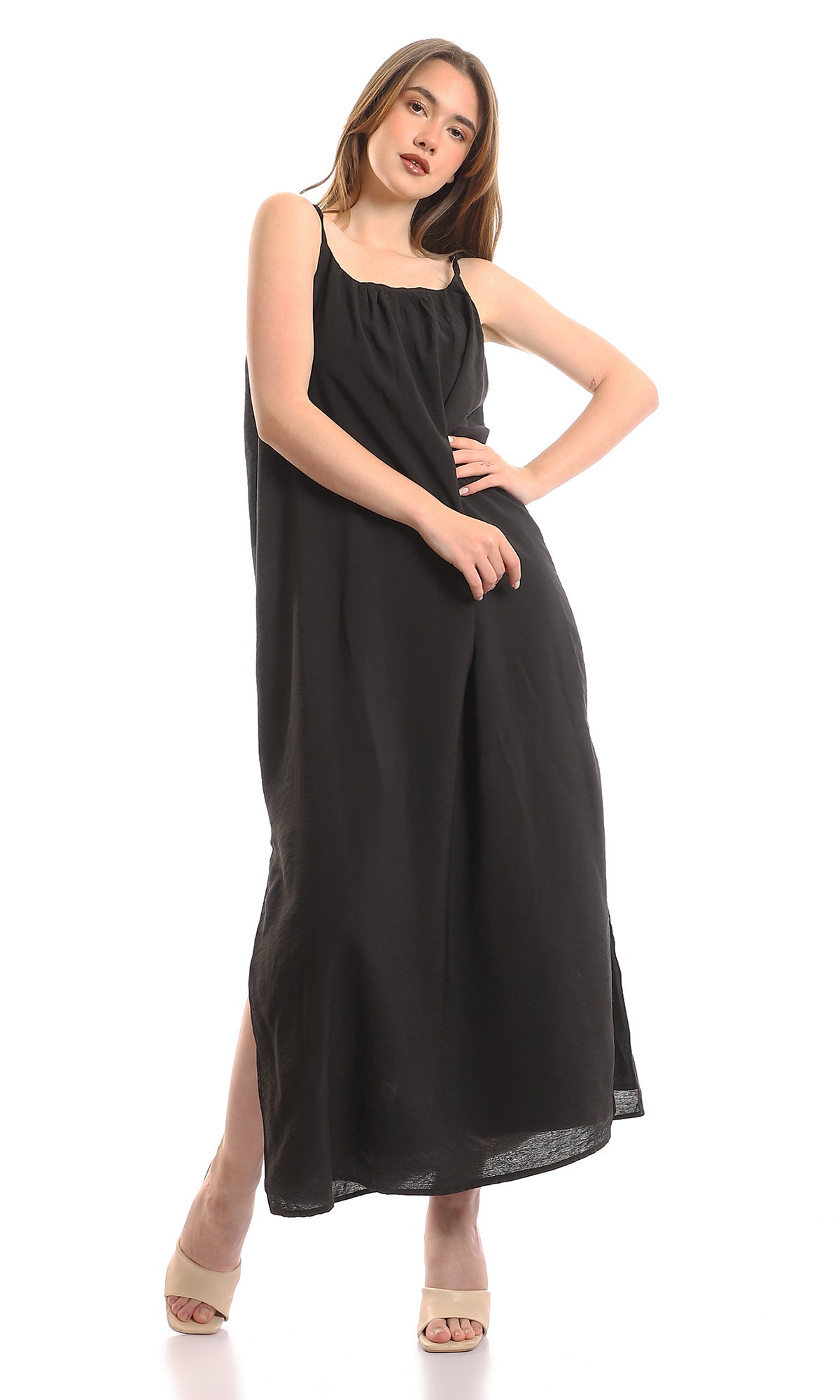 97078 Loose Fit Plain Dress With Side Slits - Black