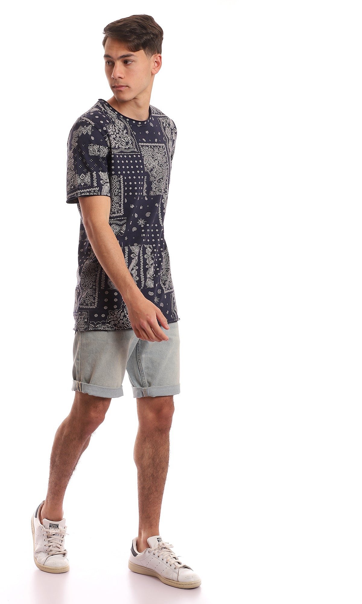 97178 Trendy Patterned Navy Blue Casual Tee