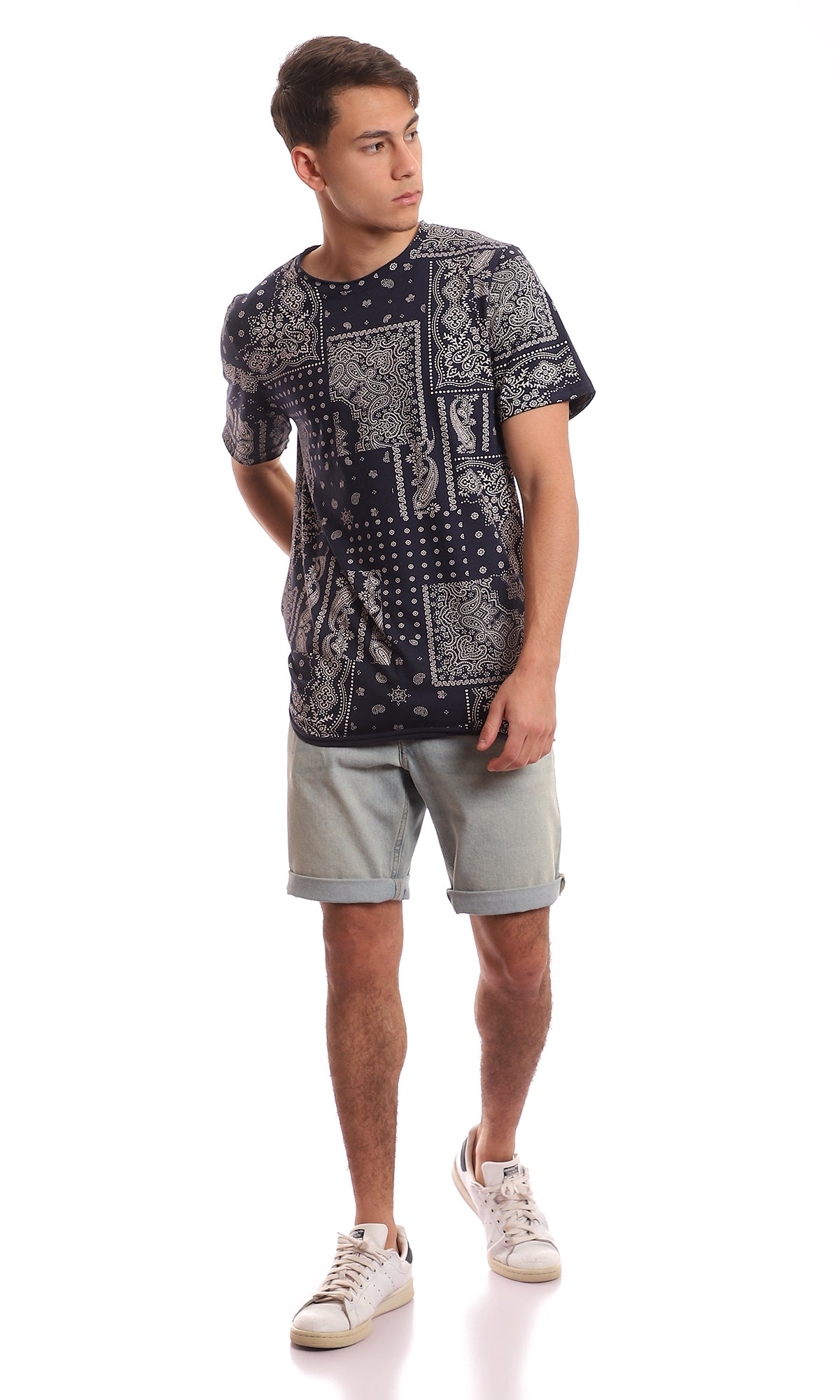 97178 Trendy Patterned Navy Blue Casual Tee