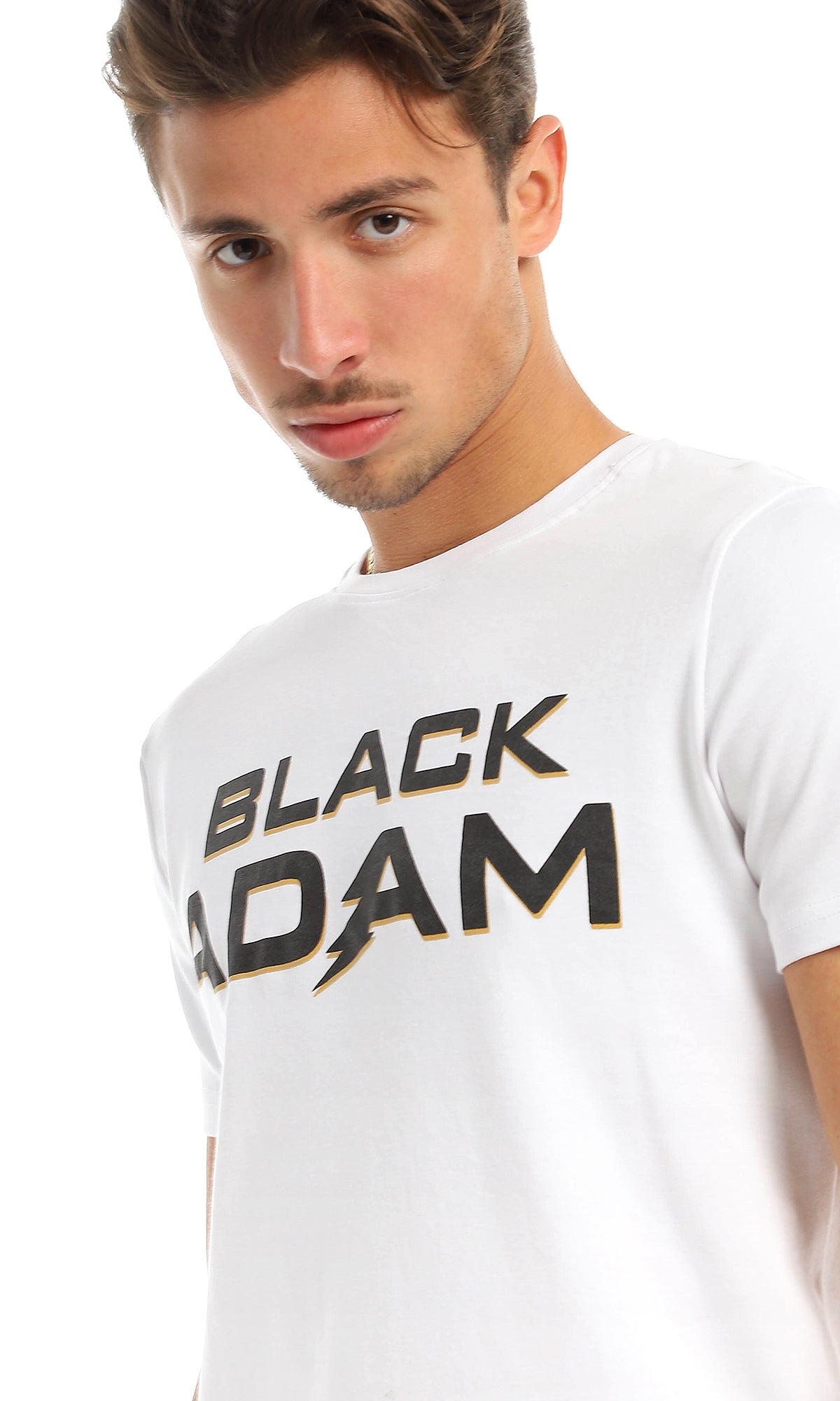 تي شيرت بياقة مستديرة بطباعة "Black Adam" أبيض