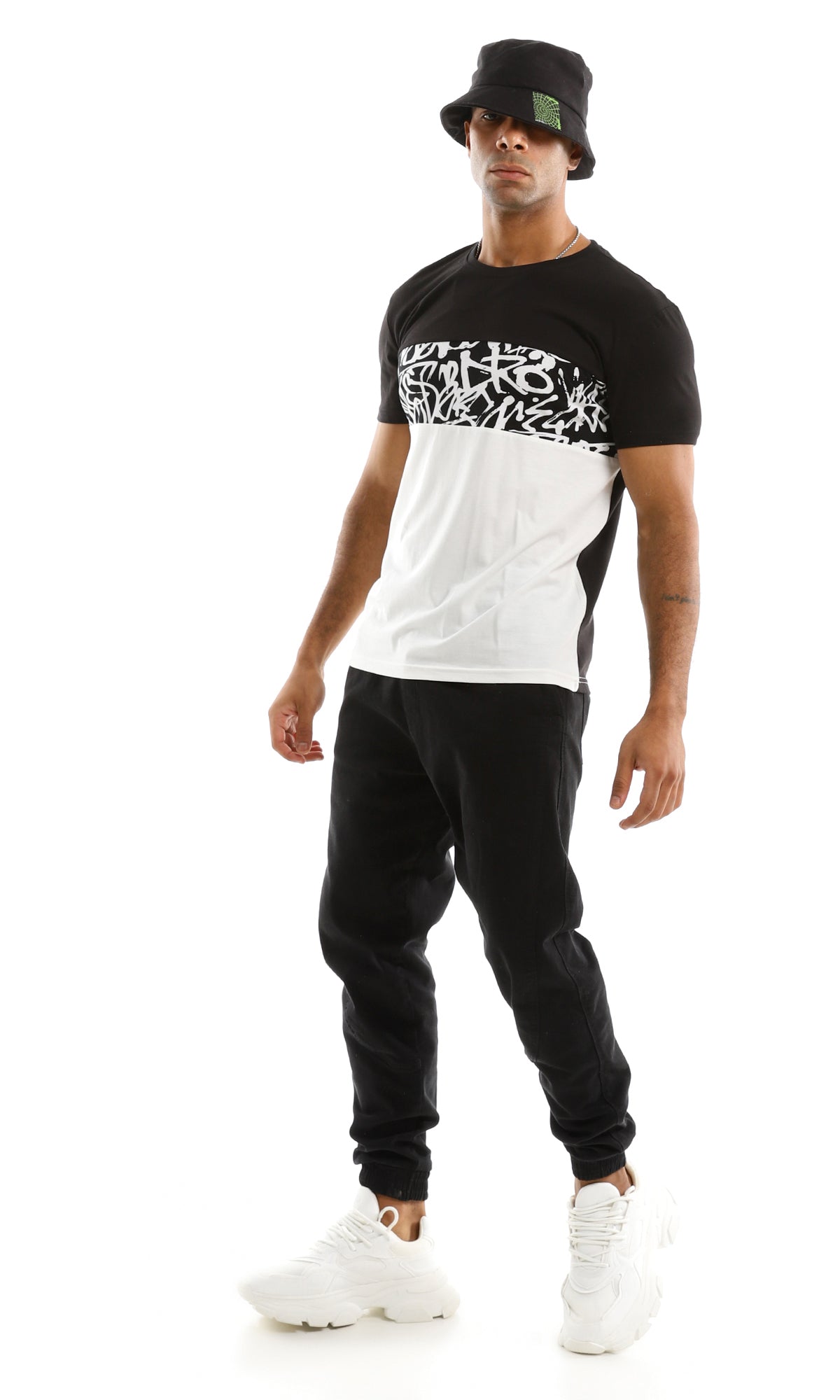 97642 Black & White Short Sleeves T-Shirt