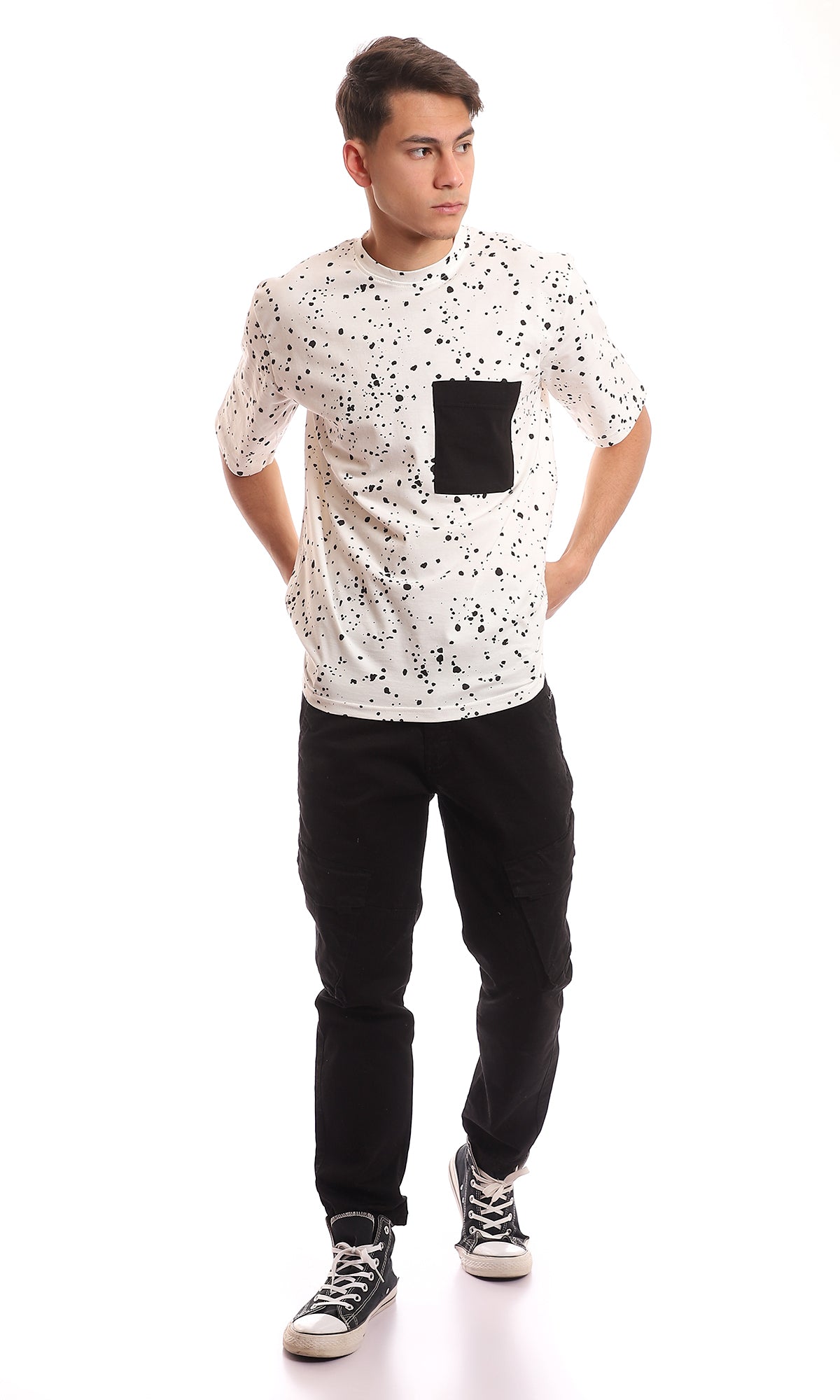 97651 Front Batched Pocket Patterned Tee - White & Black