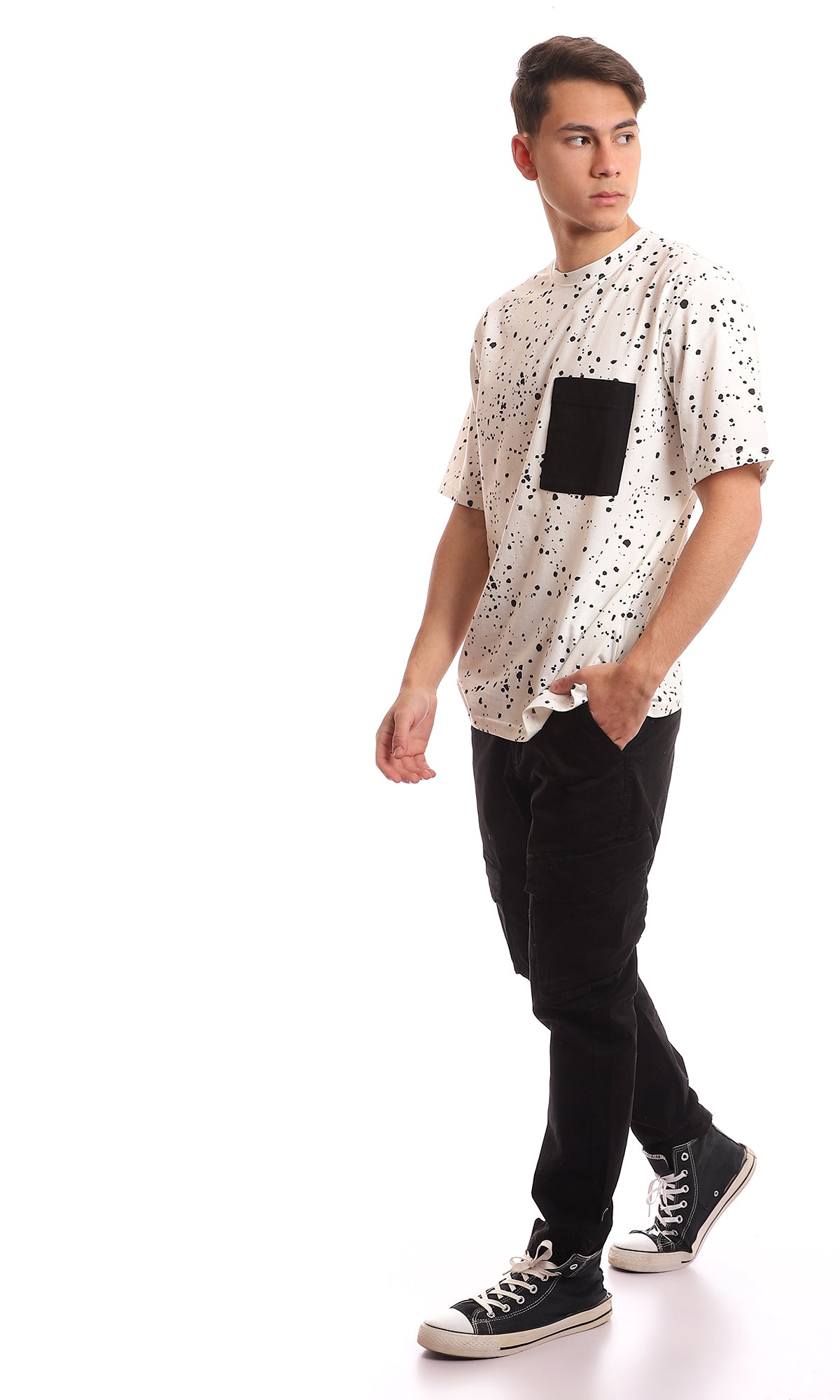 97651 Front Batched Pocket Patterned Tee - White & Black