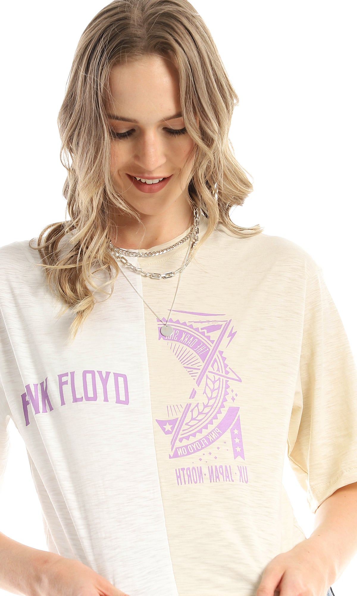 97856 Beige & Off-White Printed "Pink Floyd" Loose Tee