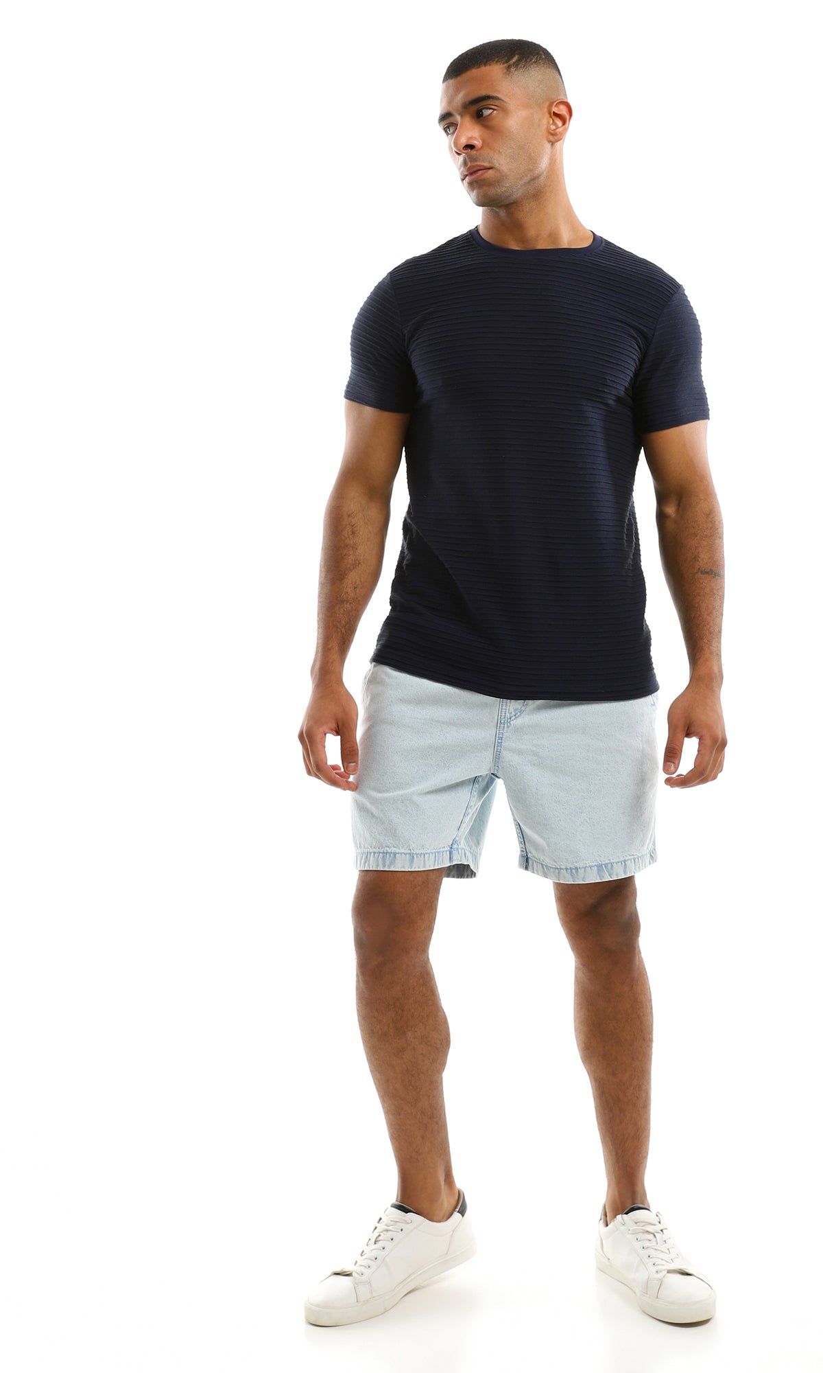 T-shirt à manches courtes pour hommes 97934