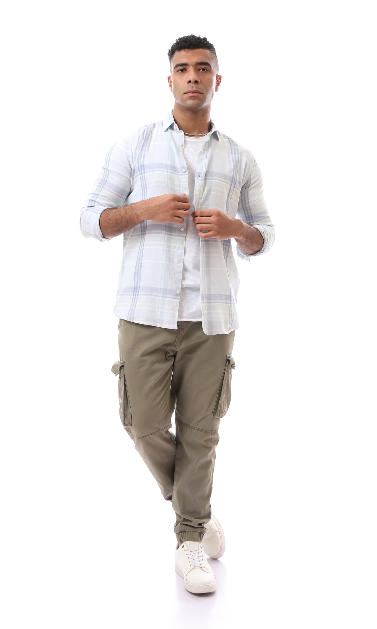 قميص بتقليمة عريضة وأزرار - درجات الأزرق