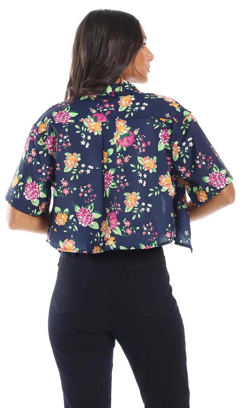 قميص قصة قصيرة مشجّر كحلي وفوشيا وأخضر