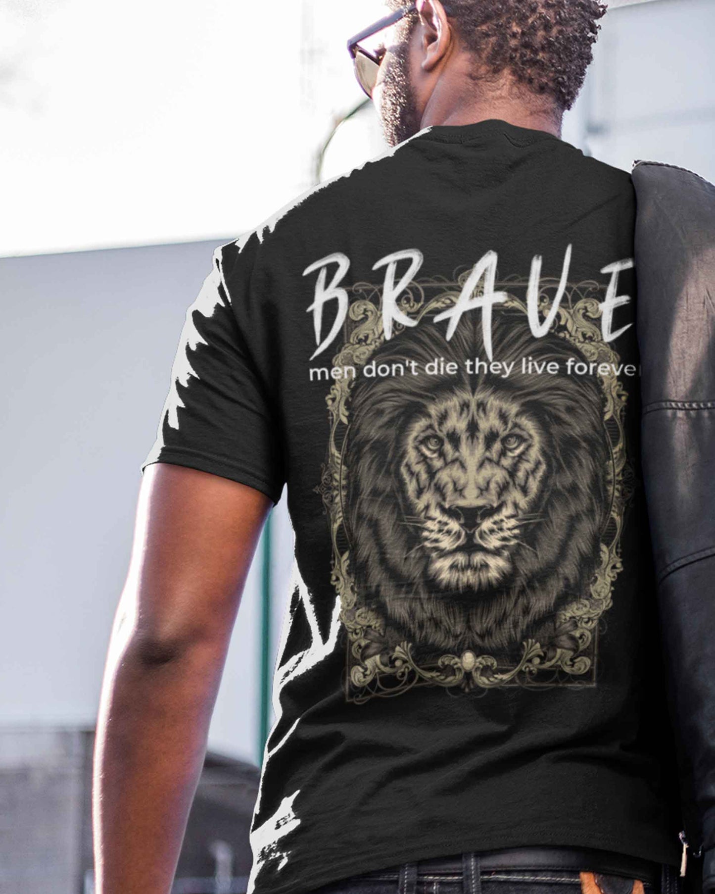 Brave Men Don't Die They Live Forever - Digital Graphics Basic T-shirt Black