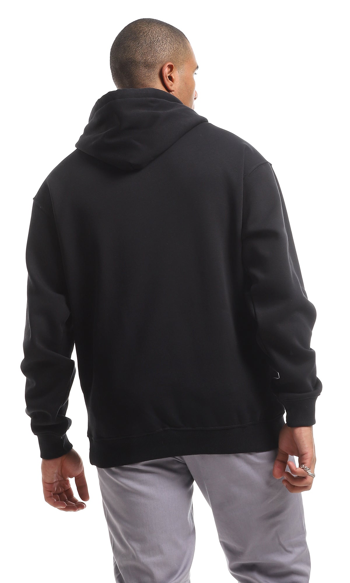 O157576 Essential Black Hoodie With Inner Fleece And Kangaroo Pockets