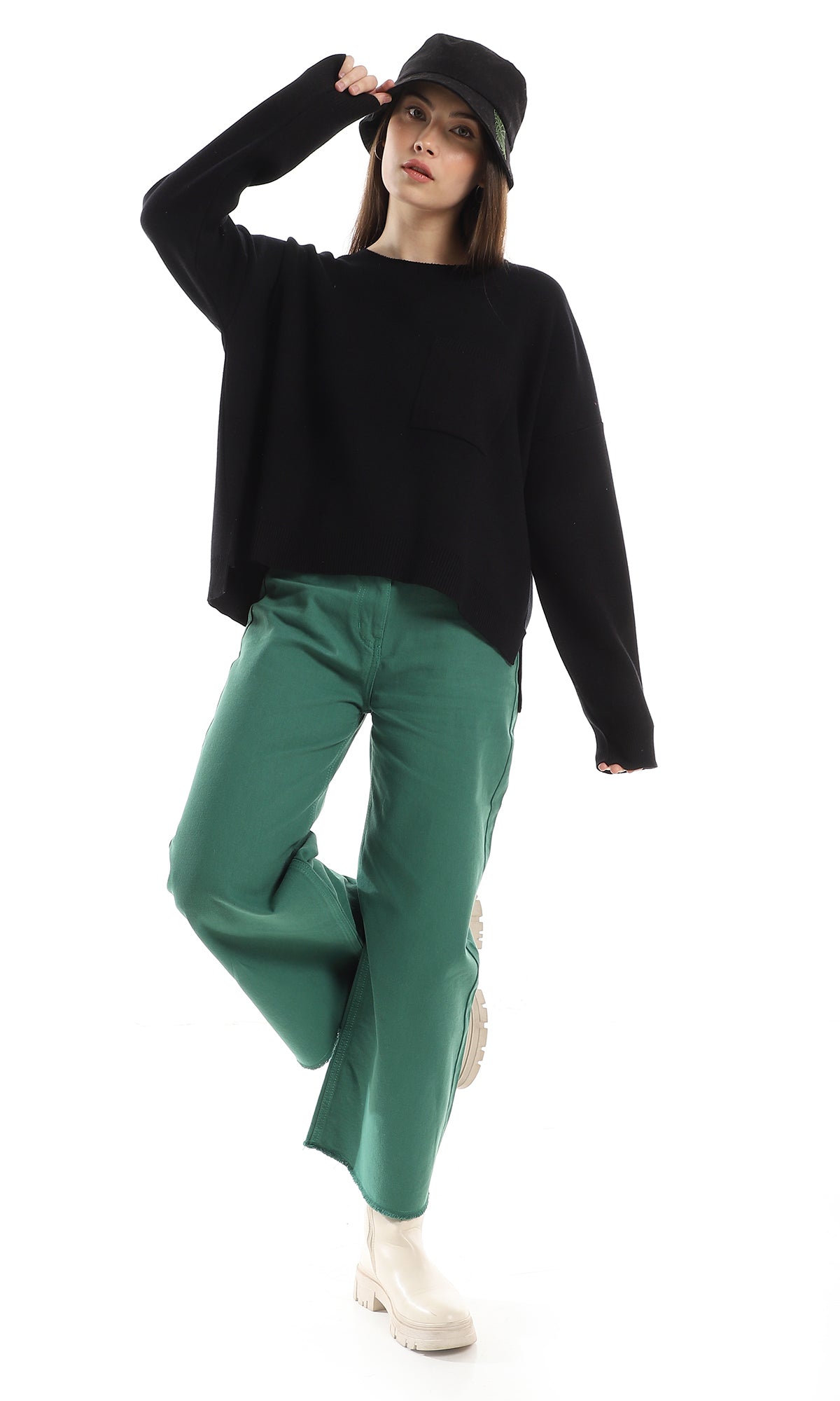 O162568 Side Slits Basic Black Pullover With Side Pocket