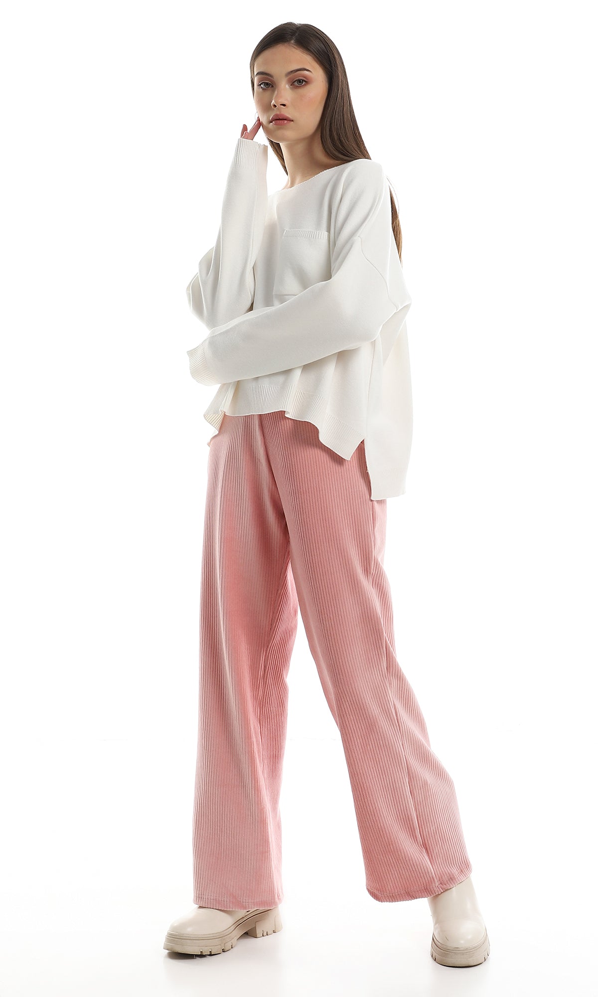 O162569 Loose Fit Round Neck Off White Pullover