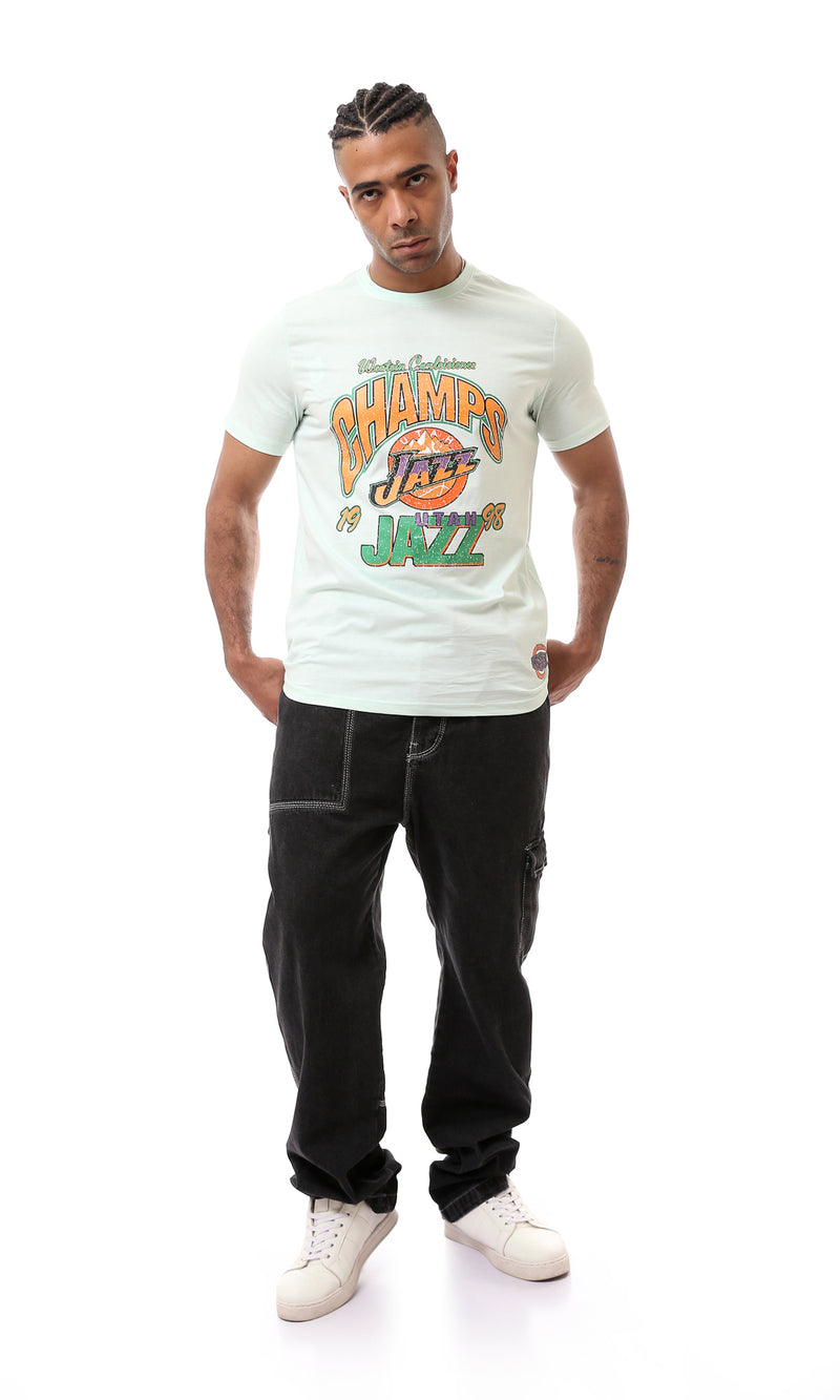 تيشيرت مطبوع برقبة دائرية وأخضر فاتح