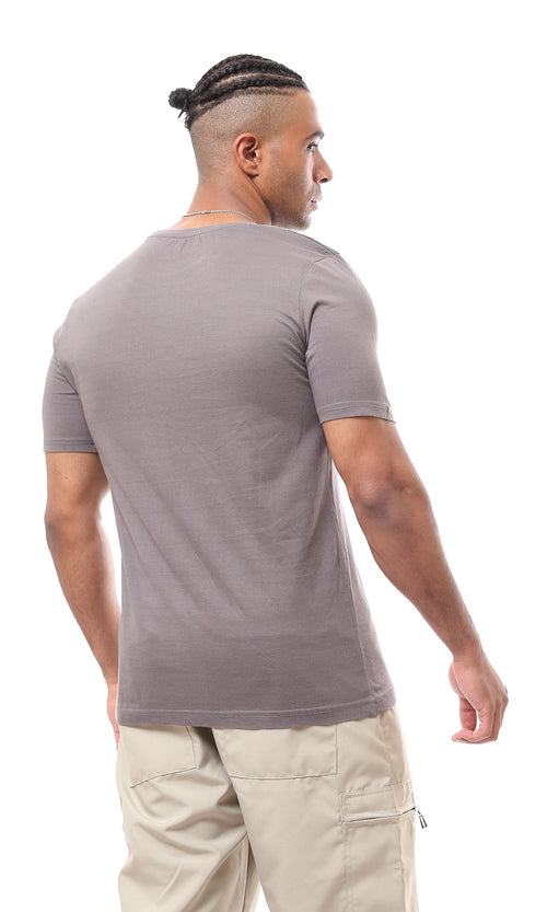 تيشيرت مريح مطبوع برقبة مستديرة رمادي غامق