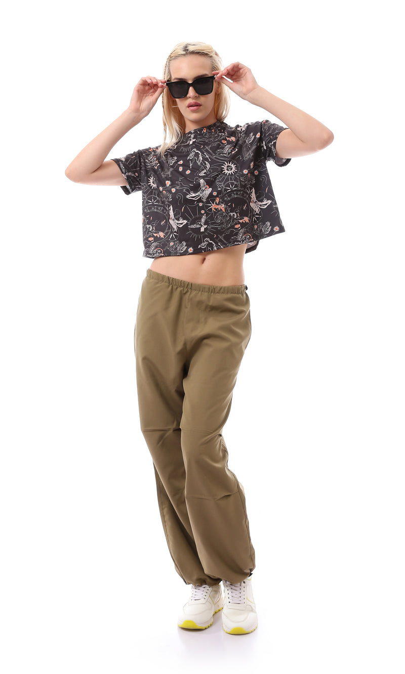 تيشيرت قصير متعدد الألوان بأكمام قصيرة منقوش 