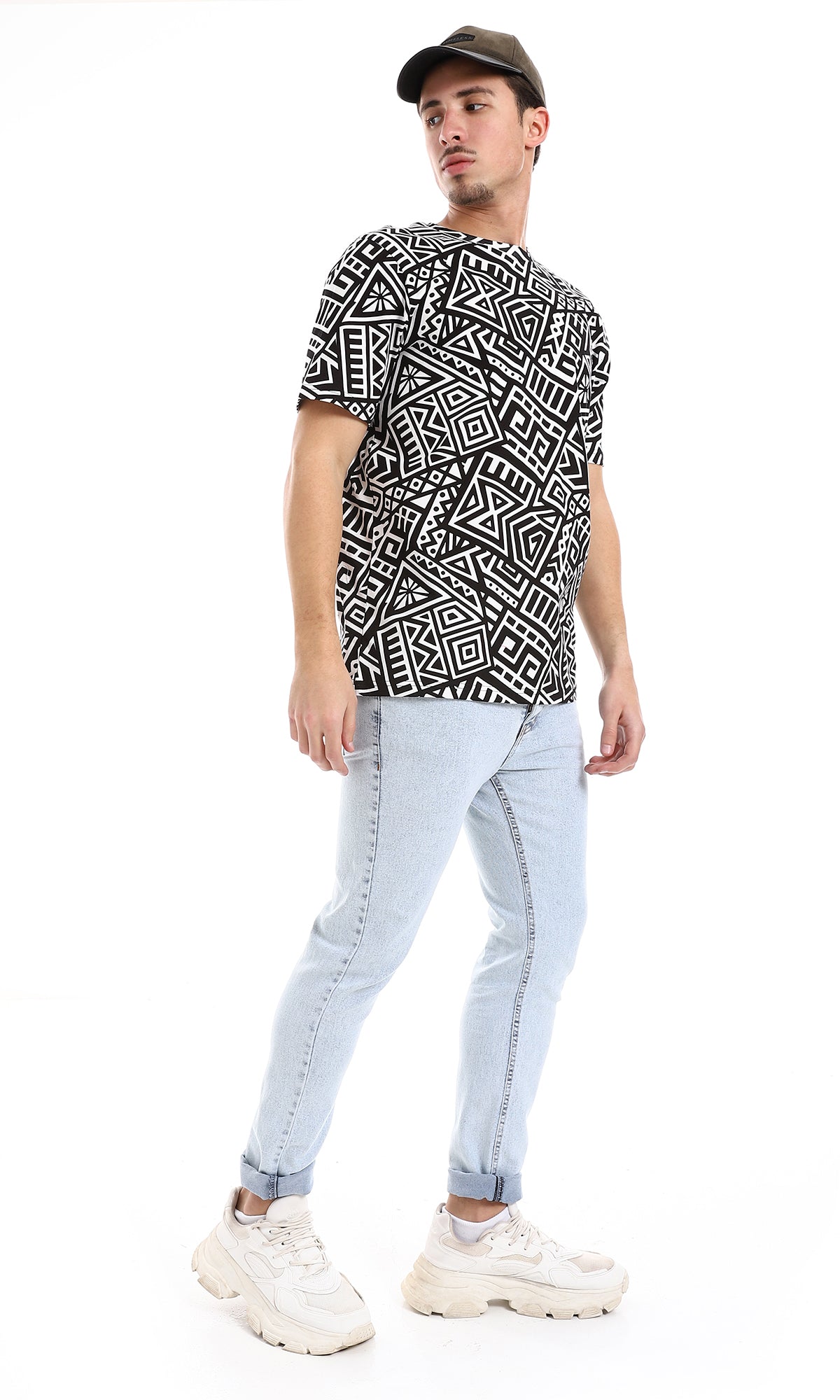 O164734 African Patterned Slip On Tee - Black & White