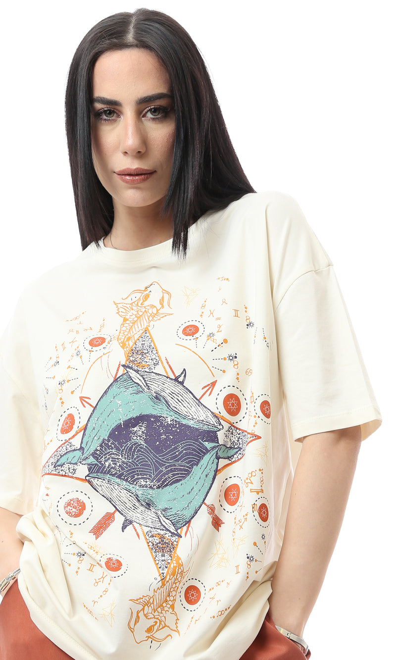 O165802 امرأة قصيرة من النساء