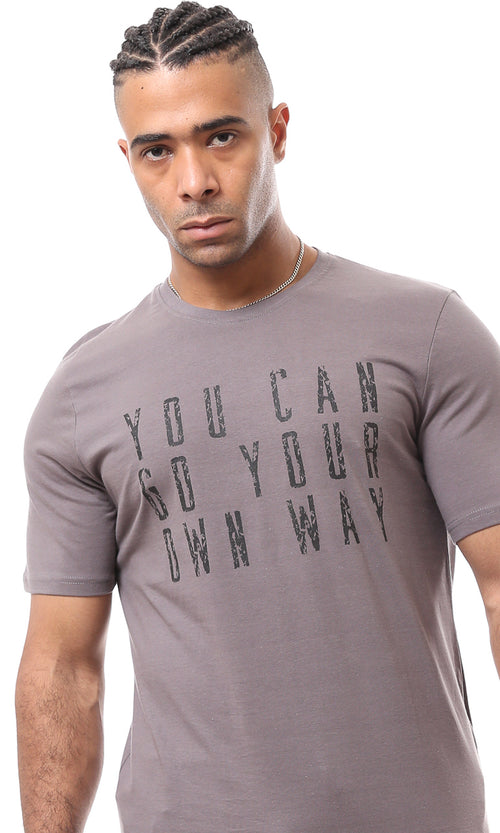 تيشيرت كاجوال سهل الارتداء رمادي فاتح مطبوع من الأمام