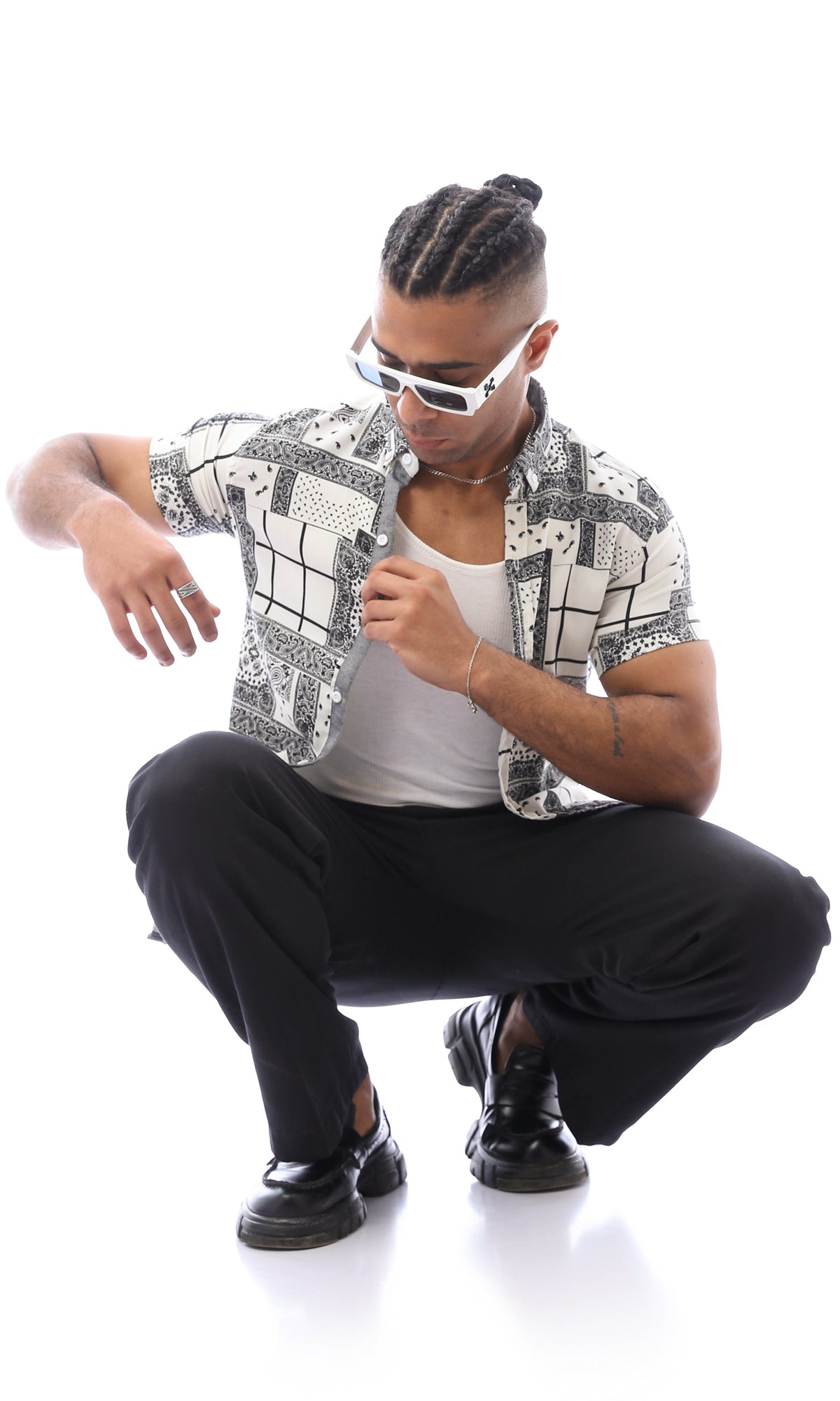 O168869 Men Short Sleeve
